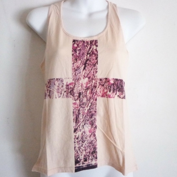 🆕️ T Squad Cross Print Tank Top - Picture 2 of 3